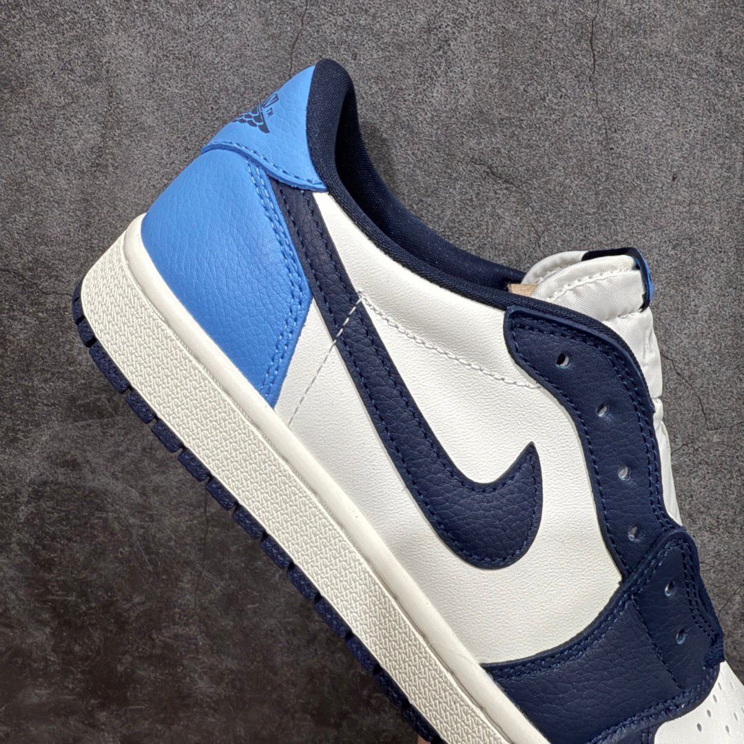 Nike Air Jordan 1 Low OG "Obsidian"