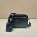 Bolsa de Ombro em Couro Saffiano da Prada