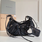 Balenciaga Le Cagole Shoulder Bag preta .