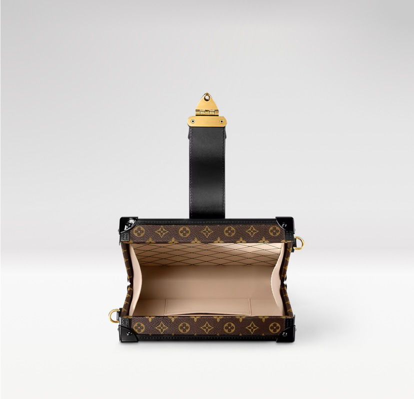 Louis Vuitton Petite Malle