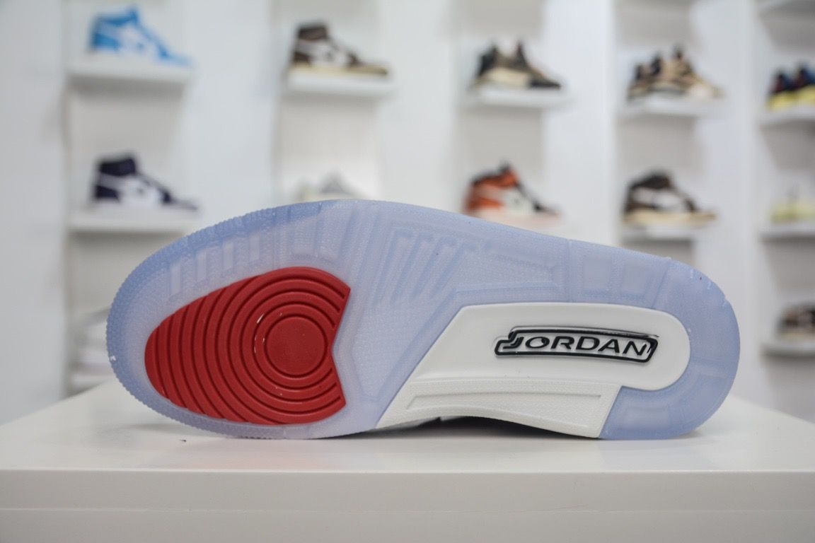 Jordan Tênis masculino Air Legacy 312 Low na cor preta e Wolf Grey .