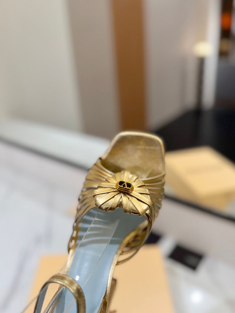 Sandália Valentino Coeur Royal