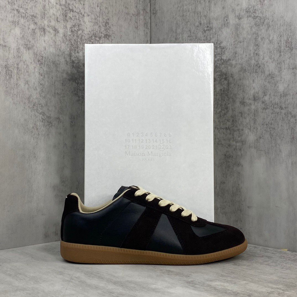 Maison Margiela Black/ebony .