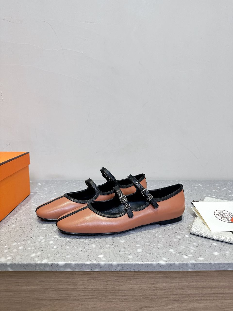 Hermès Lilia Mary Jane Ballet Flats Rose/Black .