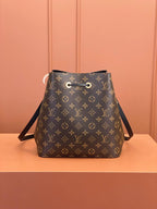 Louis Vuitton NéoNoé MM Monogram Canvas Black .