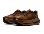 Tênis Nike Zoom Vomero 5 Premium Flat Stout Marrom .