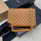 Bolsa Saint Laurent Envelope Matelassê em Couro Caviar Camel .