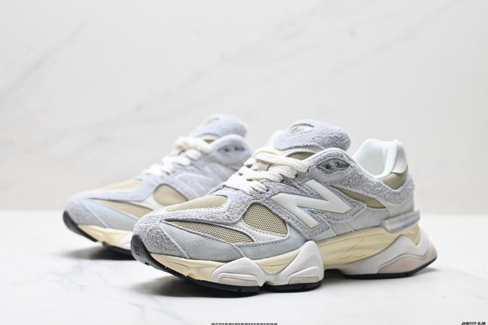 Tênis New Balance 9060 em Mesh e Camurça Off White .