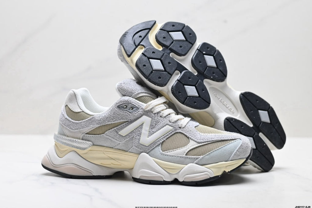 Tênis New Balance 9060 em Mesh e Camurça Off White .