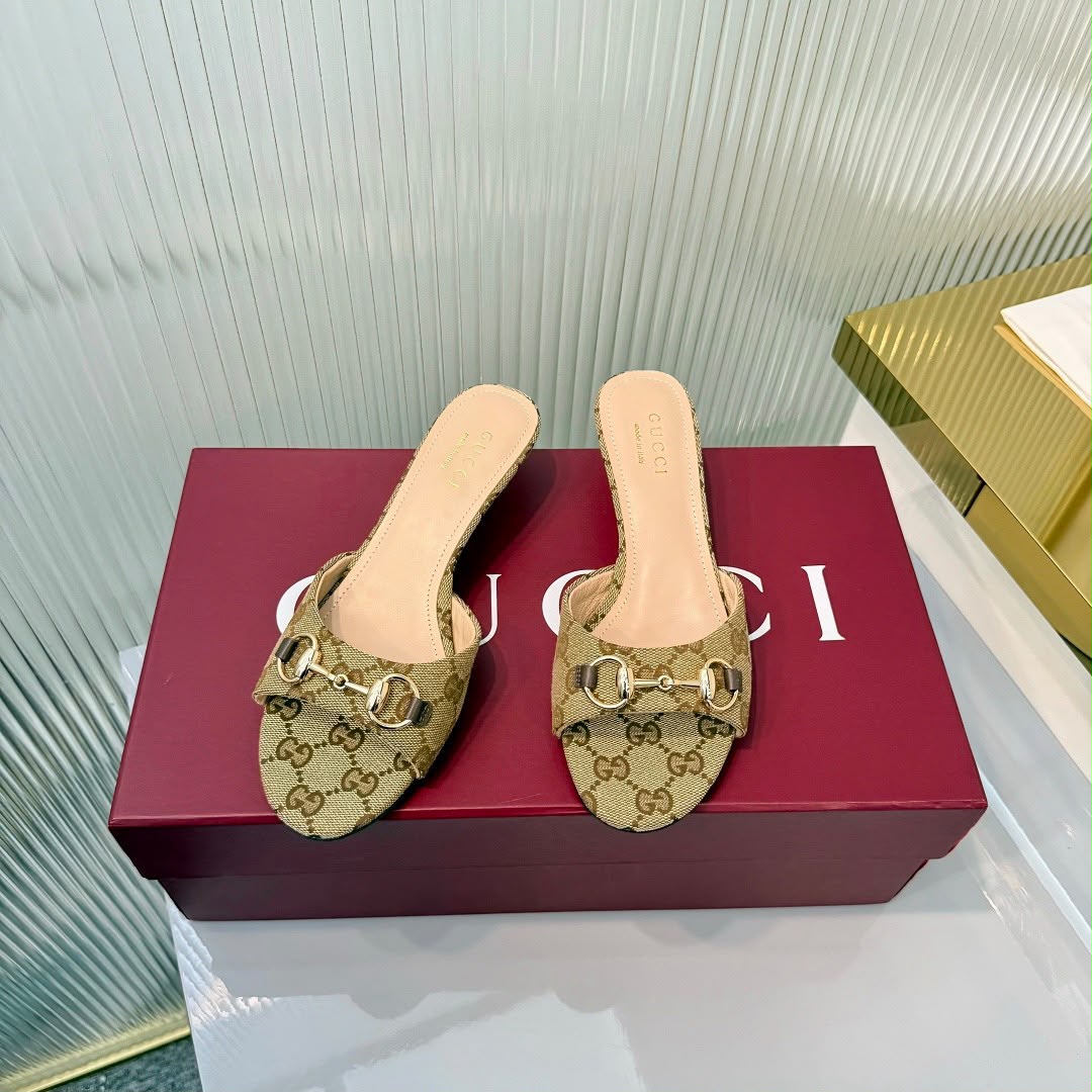 Mule Erin Horsebit GG Canvas Gucci