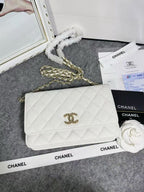 Bolsa CHANEL WOC White ferragens douradas