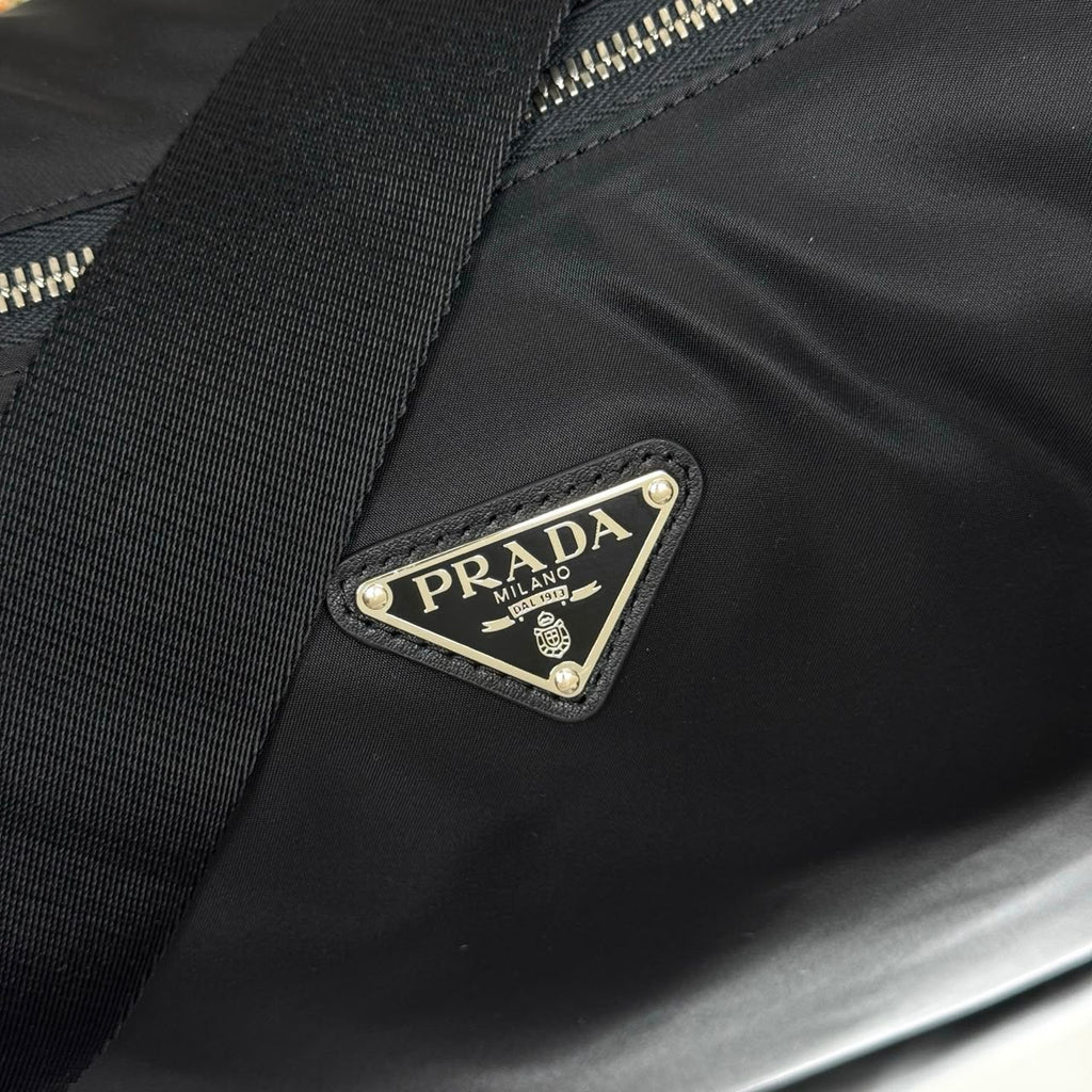 Bolsa Prada Explore