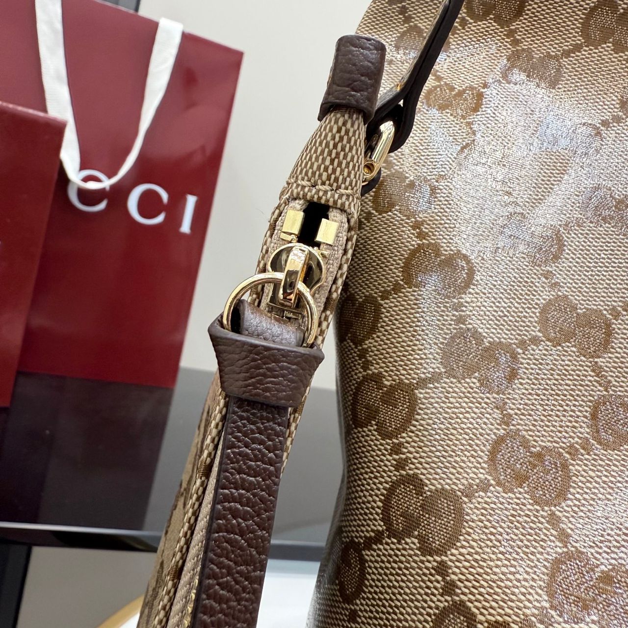 Gucci Giglio large tote fabric