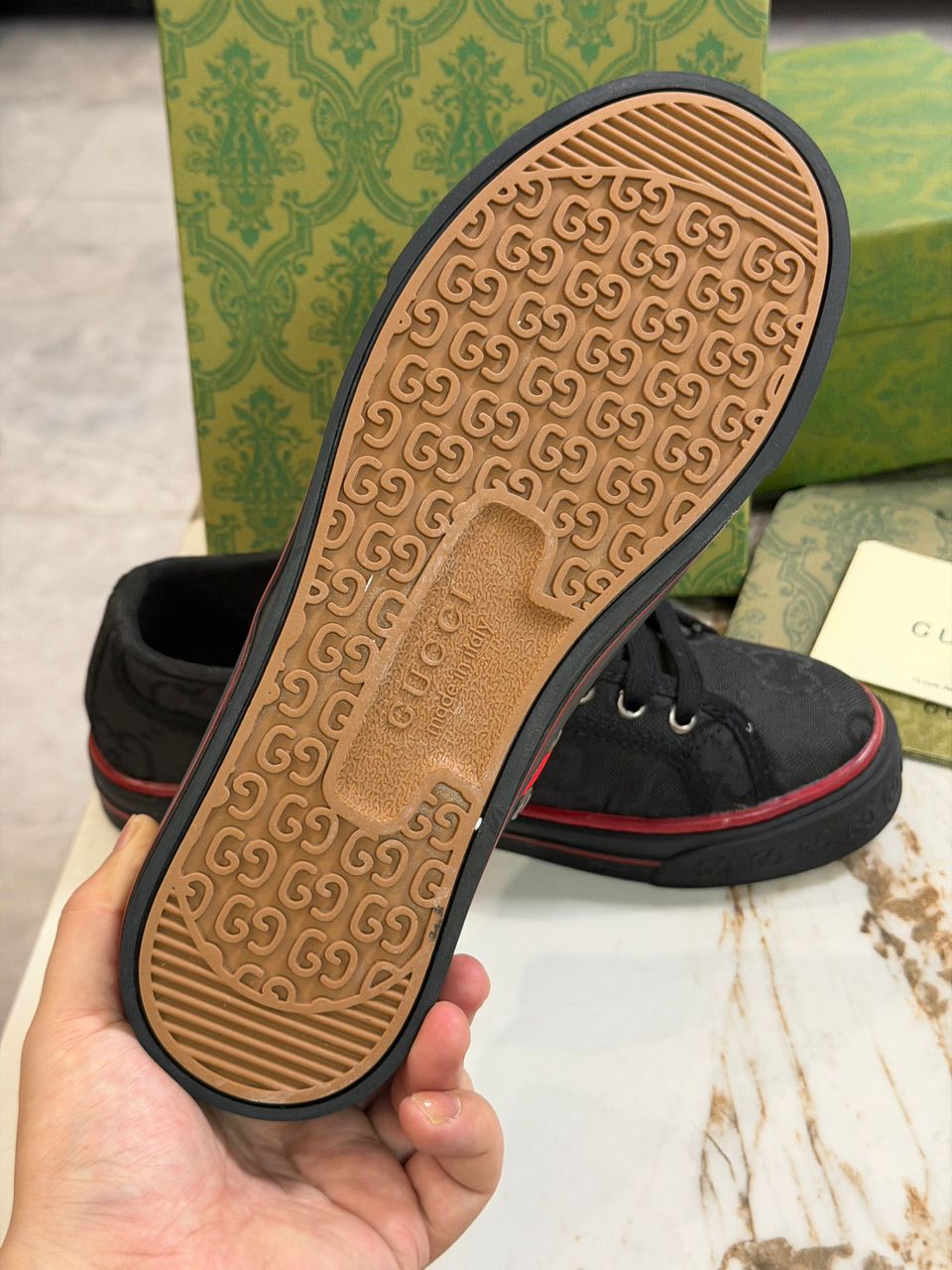 Tênis Gucci Off The Grid Tennis 1977 Preto .