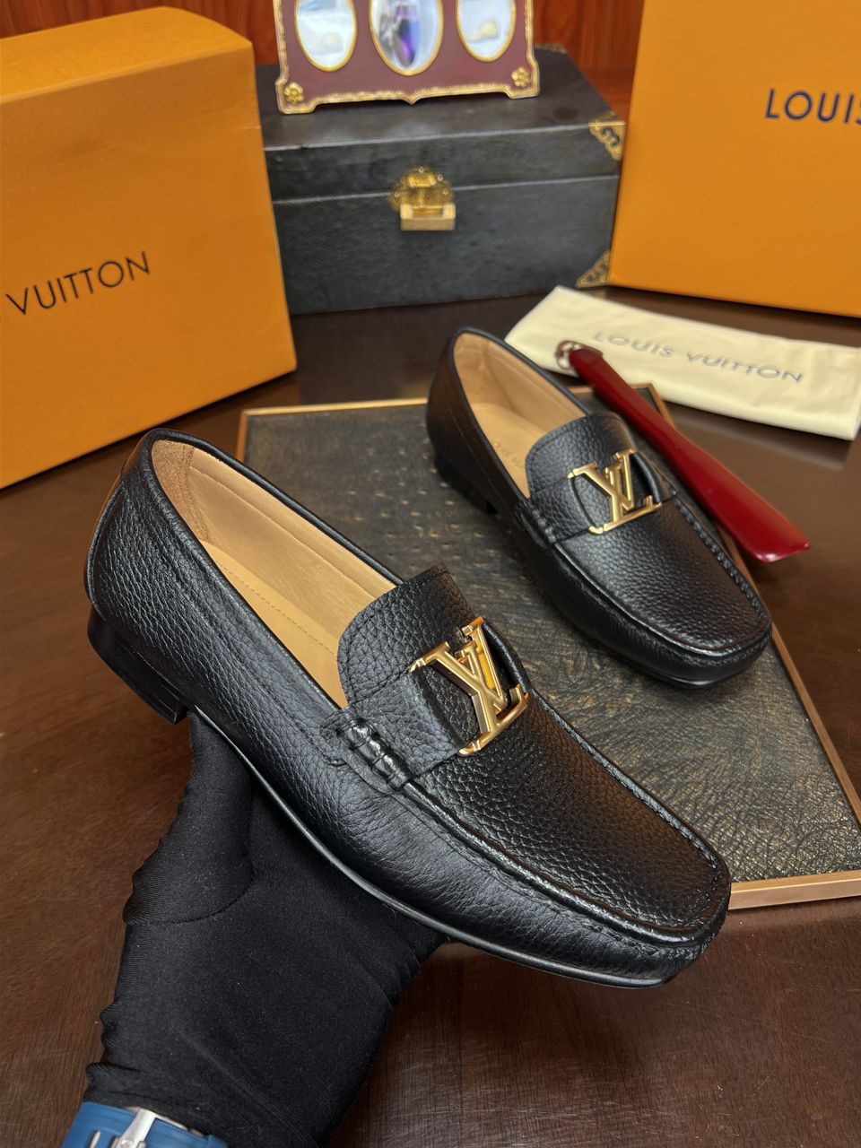 Mocassim Louis Vuitton