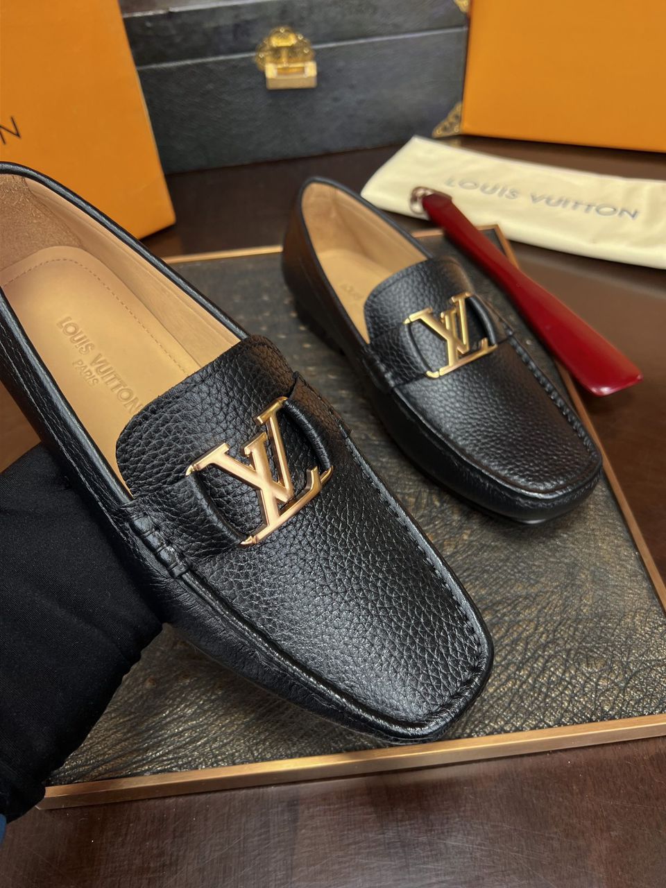 Mocassim Louis Vuitton