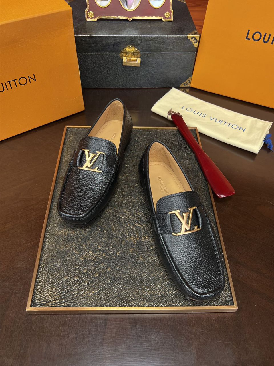 Mocassim Louis Vuitton