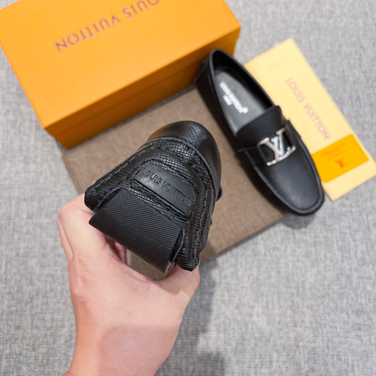 Mocassim Louis Vuitton