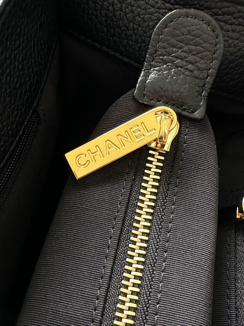 Chanel Executive Cerf Tote All Black Leather Gold Hardware .
