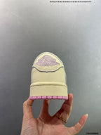 Air Jordan 1 Low Travis Scott muslin and shy pink