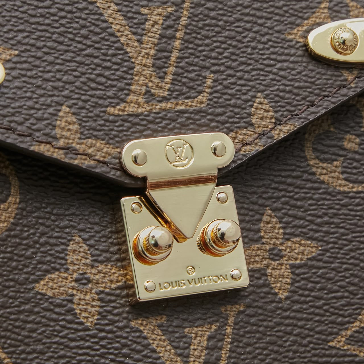 Bolsa Louis Vuitton Phone Pouch Métis Monogram