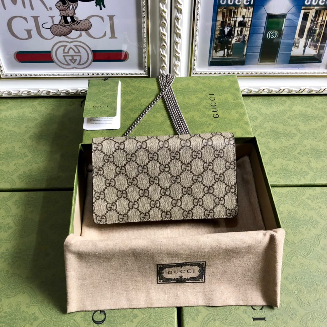 Gucci Dionysus Wallet on Chain