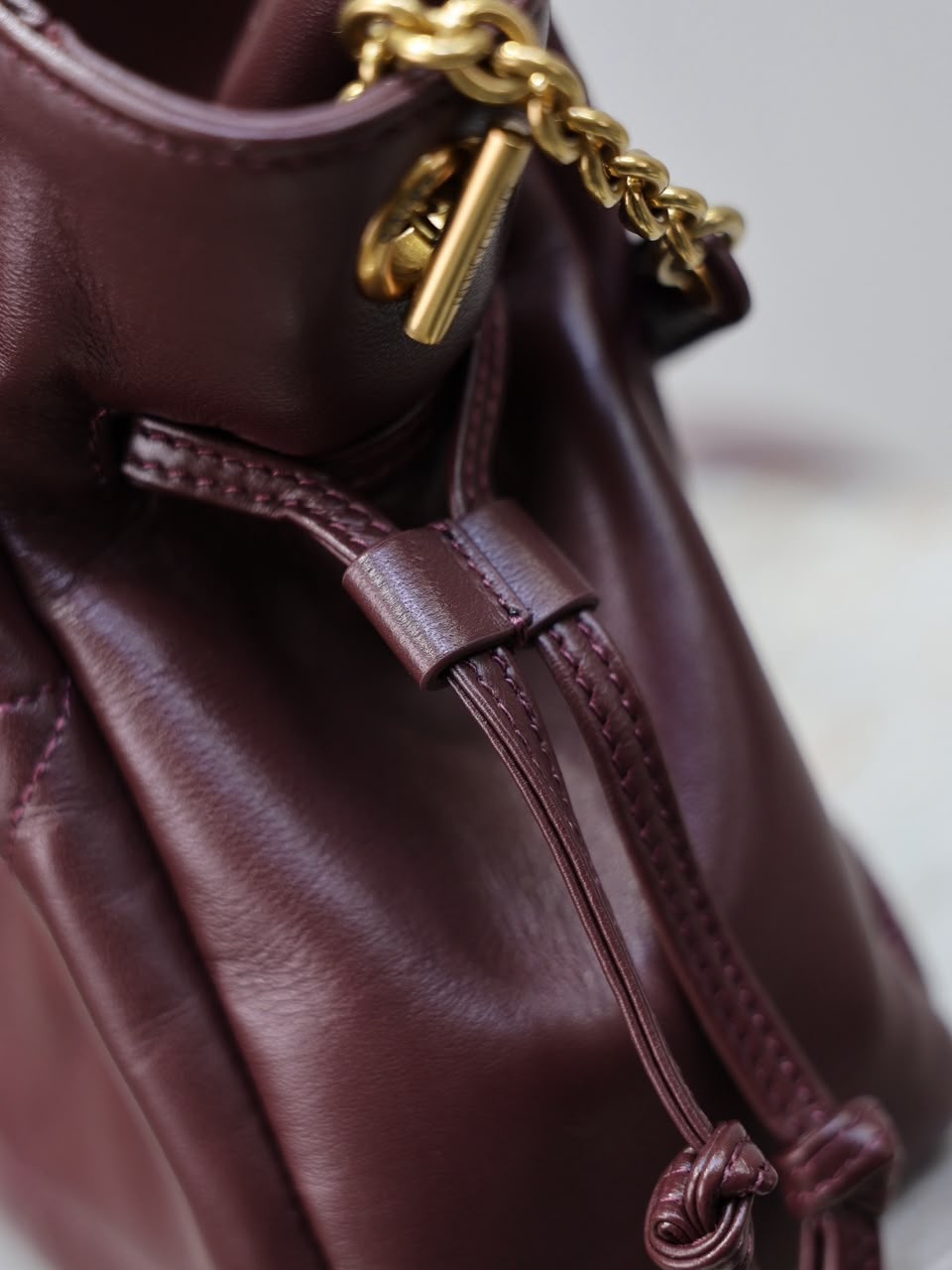 Saint Laurent Jamie wine