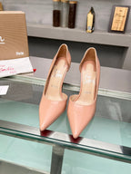 Christian Louboutin Kate nude .