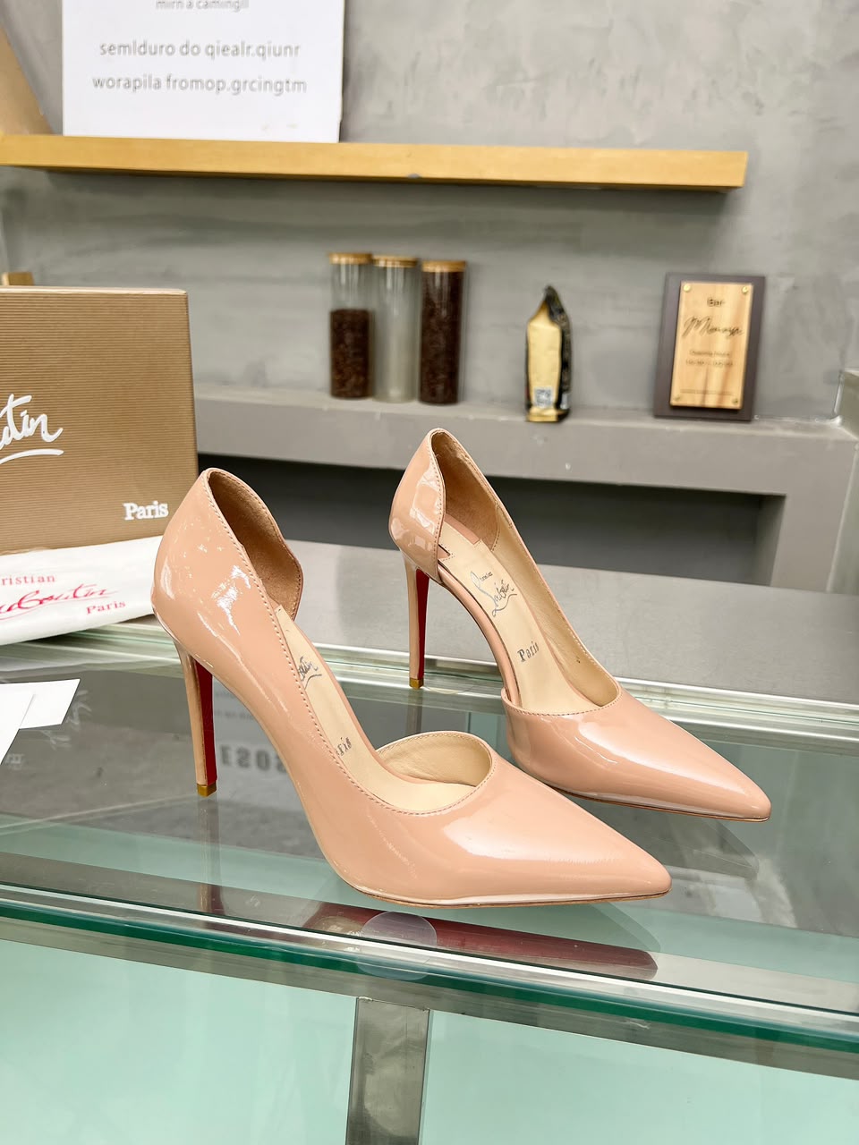 Christian Louboutin Kate nude .