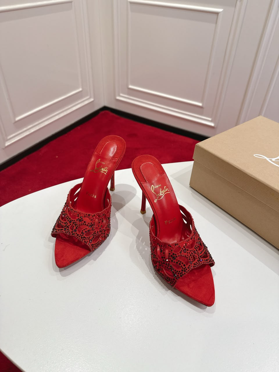 Christian Louboutin Lasera Strass 100 red .