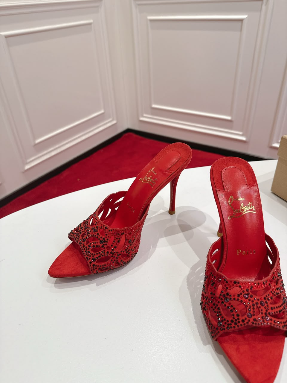 Christian Louboutin Lasera Strass 100 red .