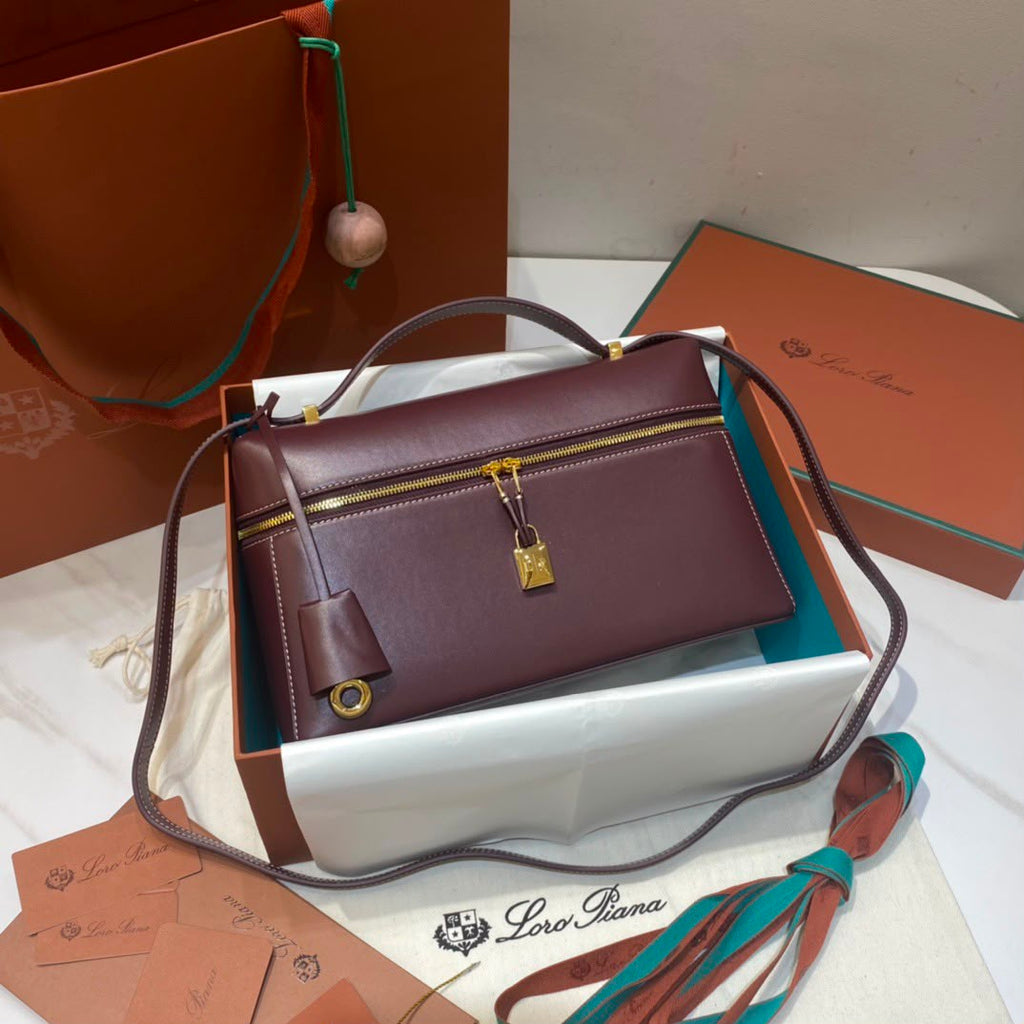 Extra Bag L27 da Loro Piana .