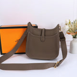 Bolsa Hermes Evelyne III Brown 29cm .