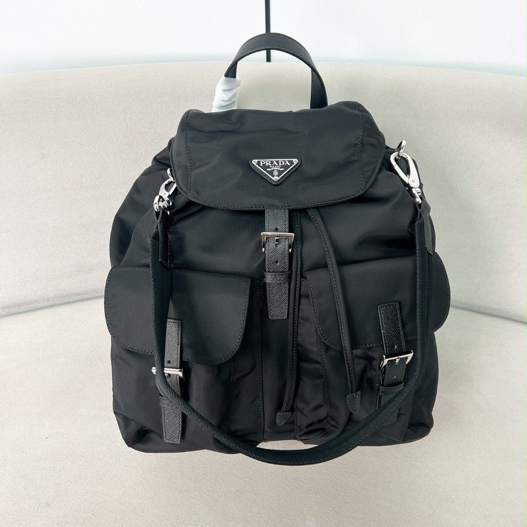Mochila Prada Re-Nylon Black .