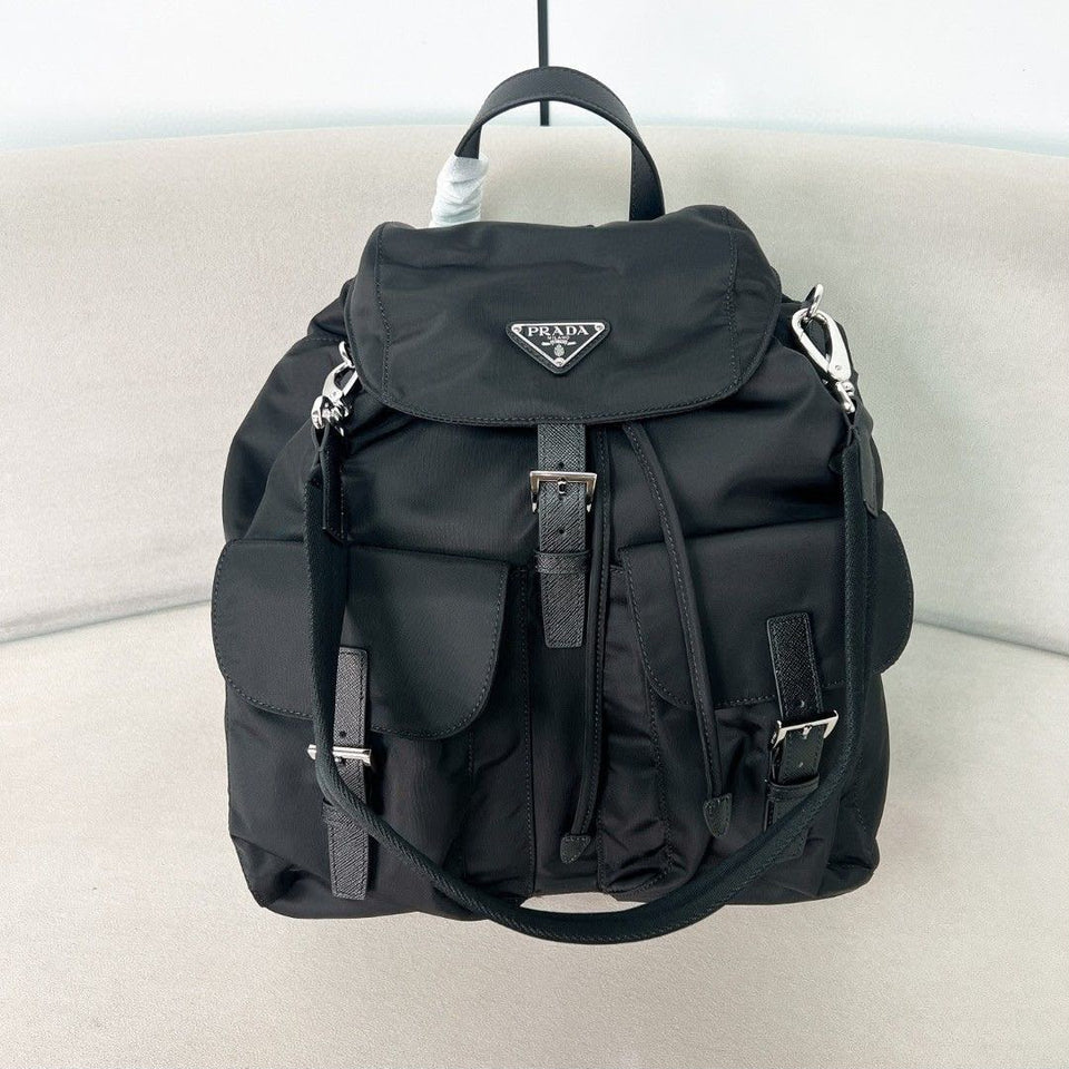 Mochila Prada Re-Nylon Black .