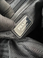 Mochila Prada Re-Nylon Black .