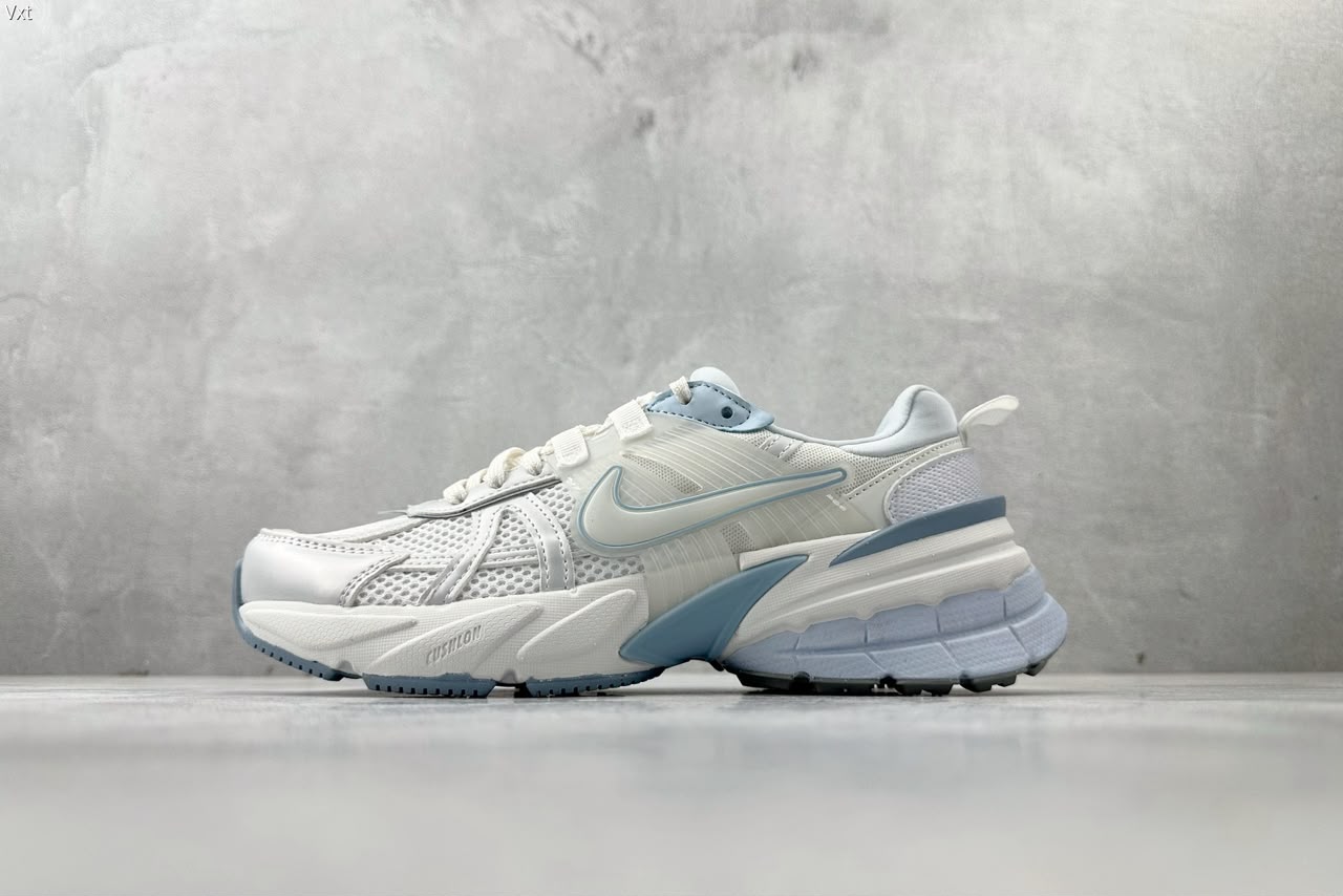 Tênis Nike V2K Run White/Blue