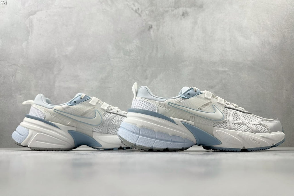 Tênis Nike V2K Run White/Blue