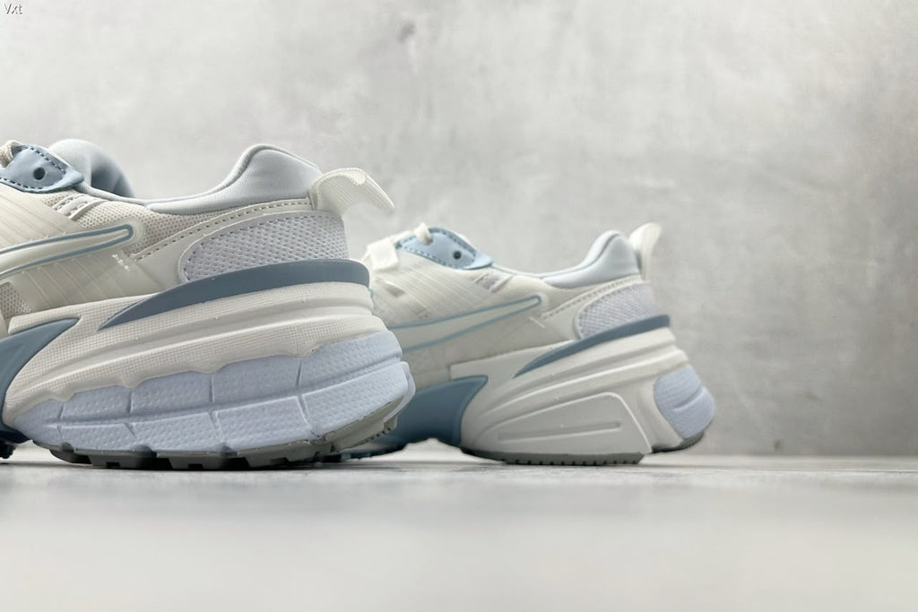 Tênis Nike V2K Run White/Blue