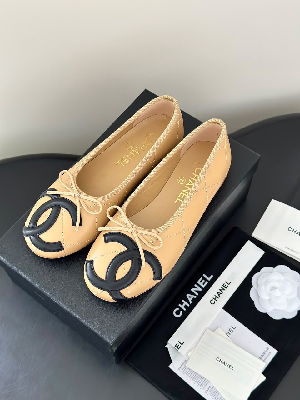 Sapatilha Chanel Coco Beach Bege
