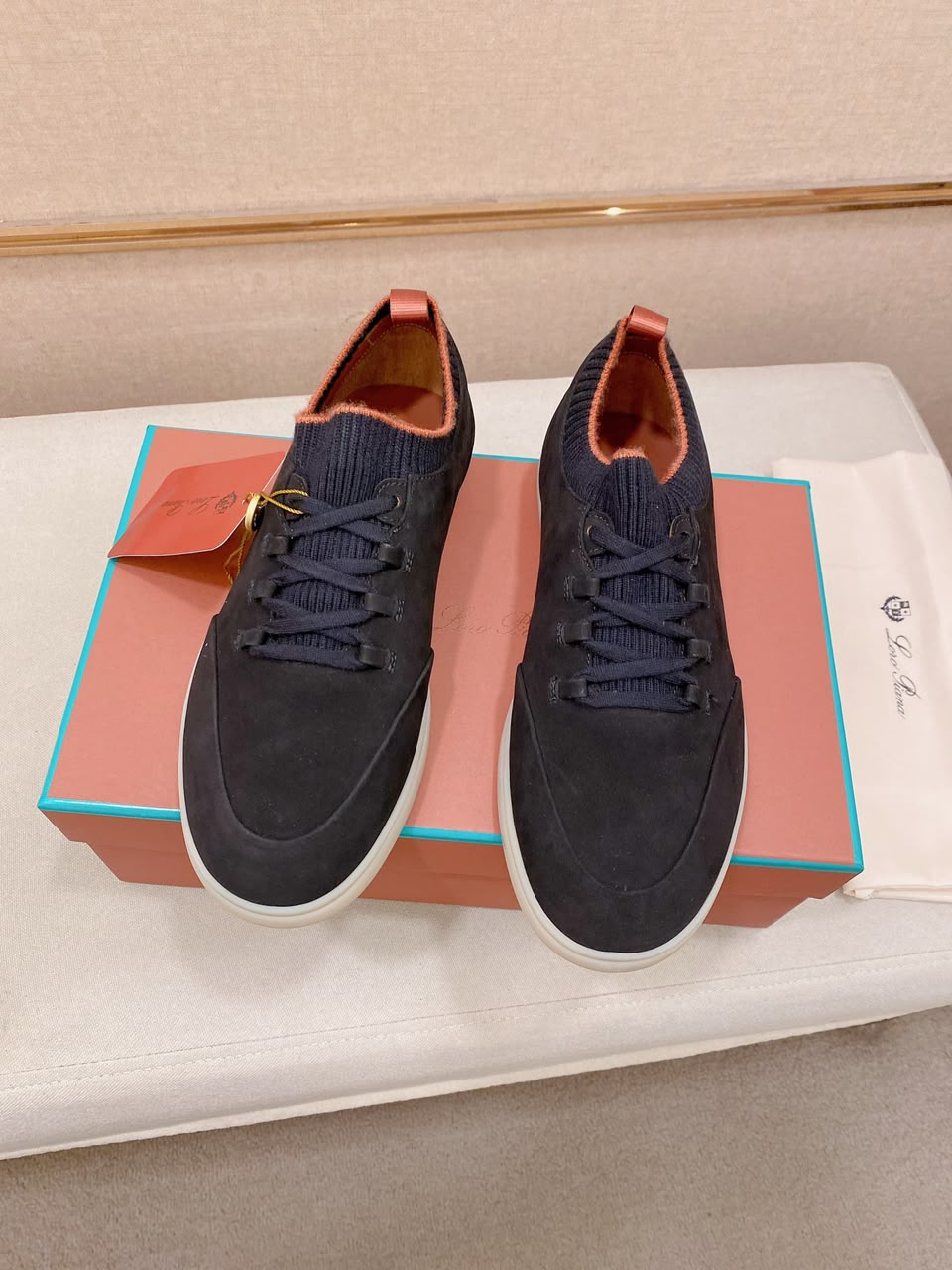 Loro Piana Soho Walk Black