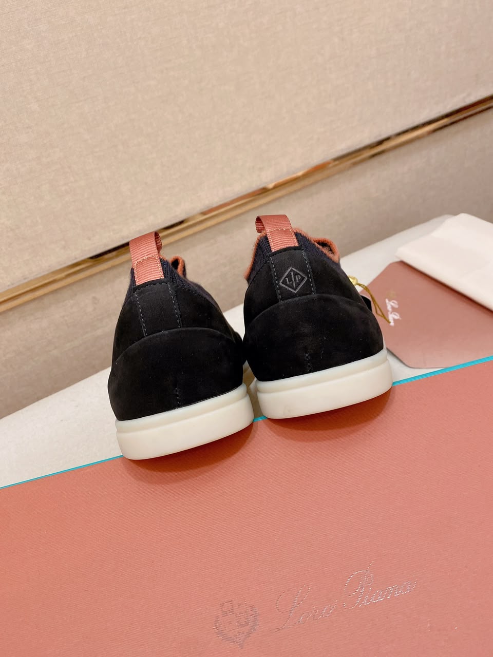 Loro Piana Soho Walk Black