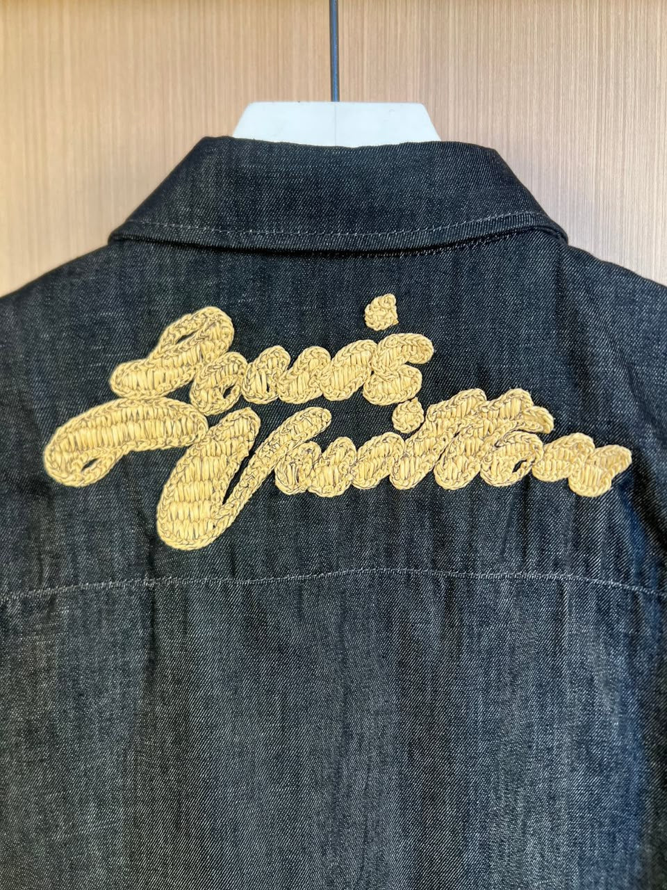 Camiseta LV Short-Sleeved Denim Shirt