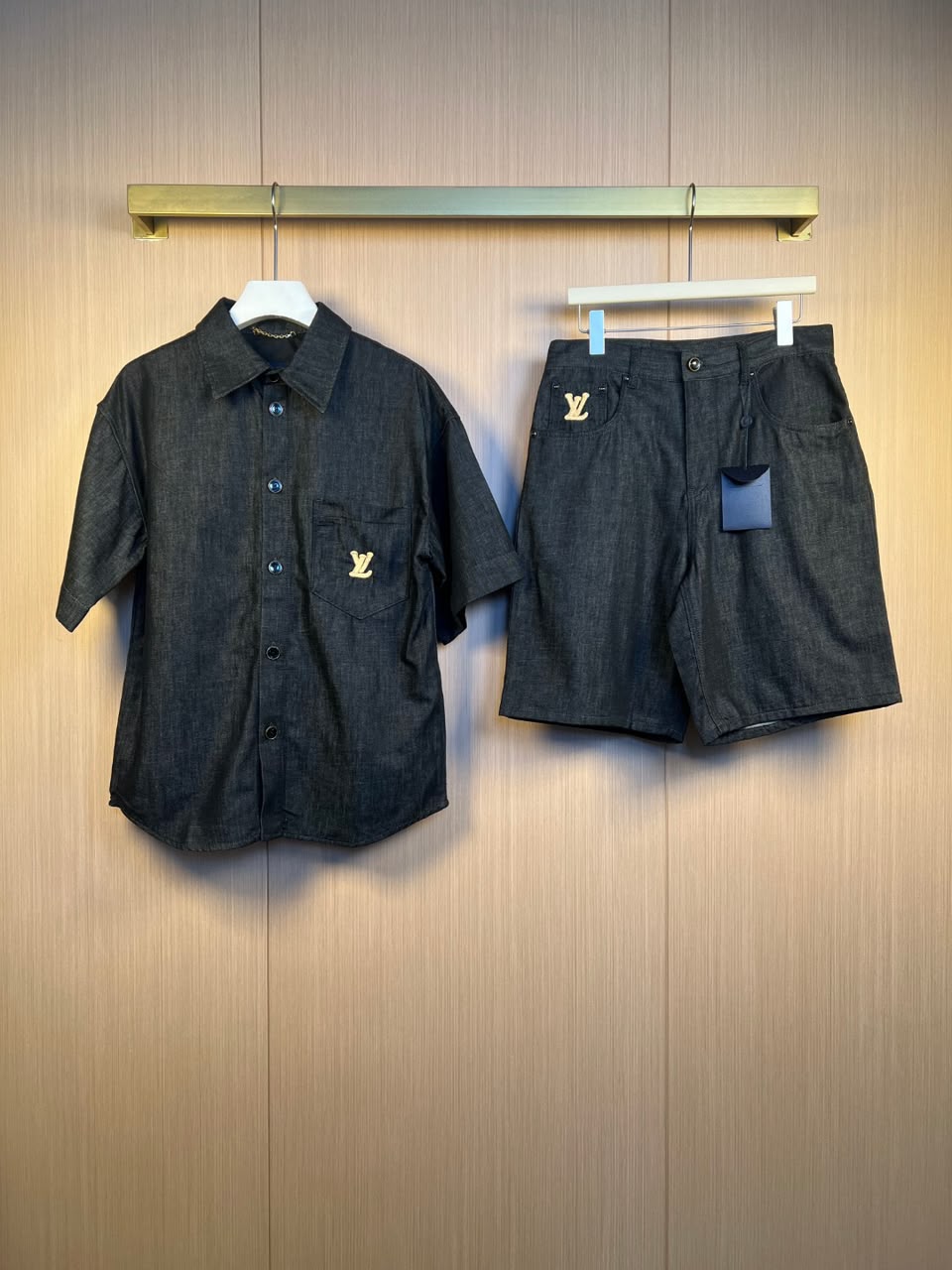 Camiseta LV Short-Sleeved Denim Shirt