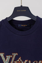 Camiseta LV Lovers Embroidered Pharrell Williams