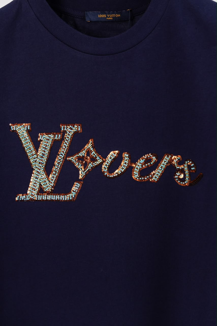 Camiseta LV Lovers Embroidered Pharrell Williams