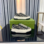 Gucci Tênis de canvas GG 1977 Platform