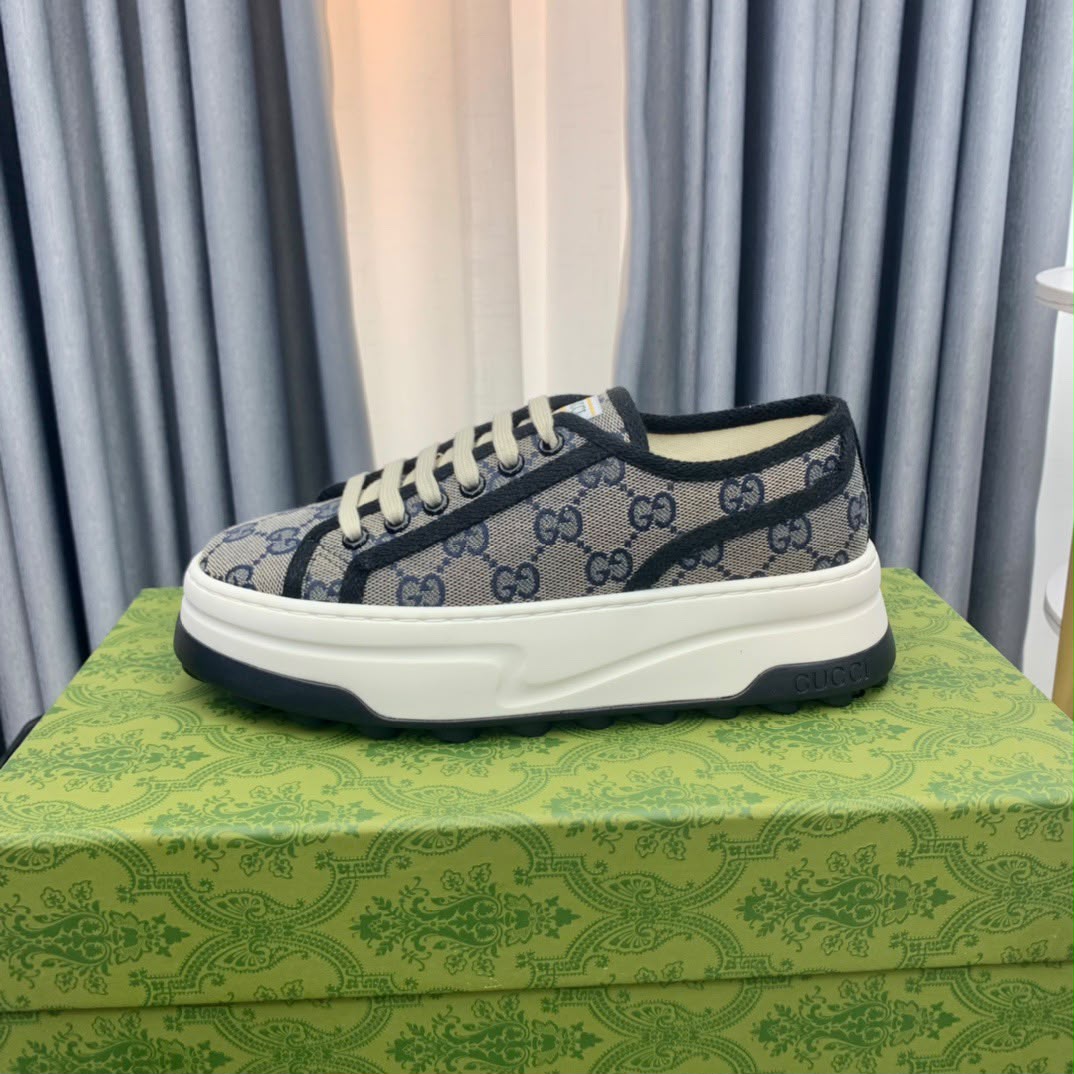 Gucci Tênis de canvas GG 1977 Platform