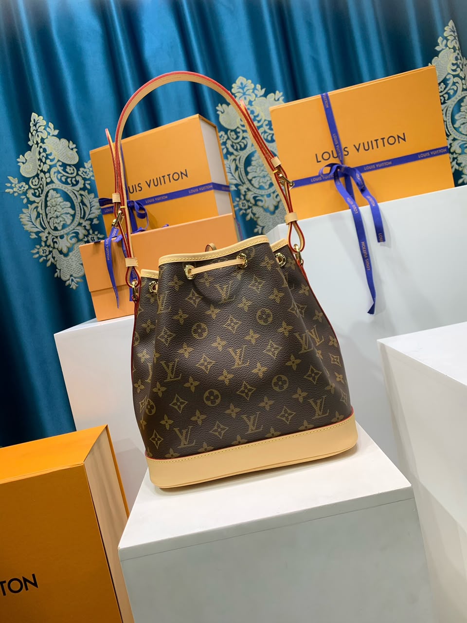 Bolsa Louis Vuitton Noé Monogram