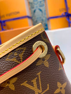 Bolsa Louis Vuitton Noé Monogram